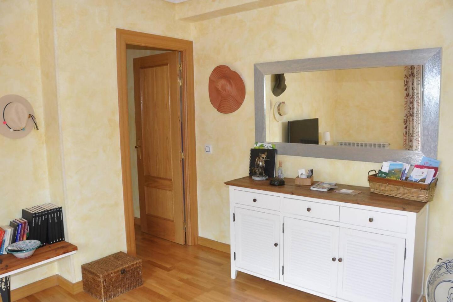 Un Apartamento Con Vistas Viguera 外观 照片