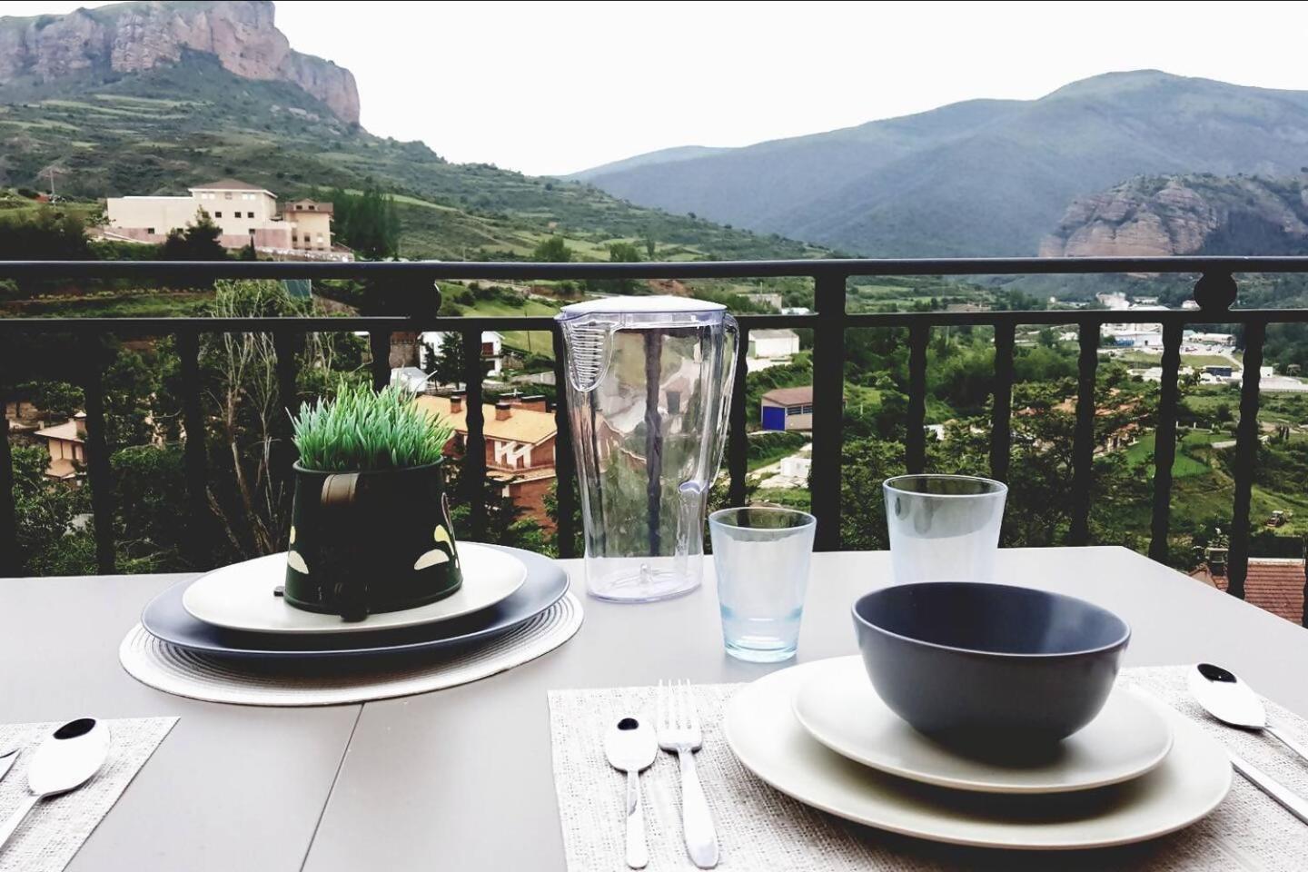Un Apartamento Con Vistas Viguera 外观 照片